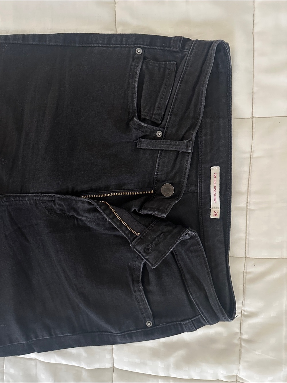 Levi's Women's Skinny Jeans in Black
